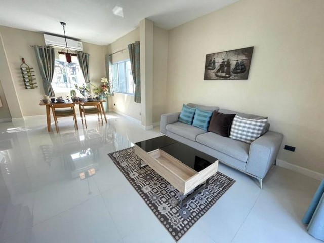 บ้าน​สวย  โซนสันกำแพง​ เส้นถนนสันกำแพงสายเก่า 3.5 ล้าน