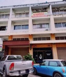 ขายอาคารพาณิชย์ 3 ชั้น / พุทธมฑลสาย5 พท. 21.9 ตร.ว. ทำเลทอง